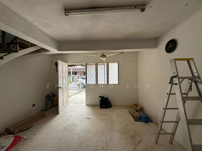 Rumah Teres untuk Dijual di Desa Setapak (Wangsa Maju) - Zhi Hong Loh - Living Room - PropertyGuru.com.my