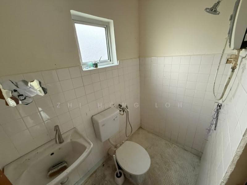 Rumah Teres untuk Dijual di Desa Setapak (Wangsa Maju) - Zhi Hong Loh - Bathroom - PropertyGuru.com.my
