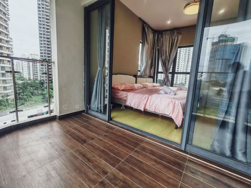 Condominium for Sale at Royal Strand @ Country Garden Danga Bay - Crystal Tan - Bedroom - PropertyGuru.com.my