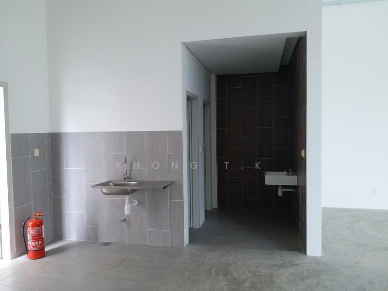 Kedai / Pejabat untuk Dijual di Kota Kemuning (Shah Alam) - Khong T.K - Ground Floor - PropertyGuru.com.my