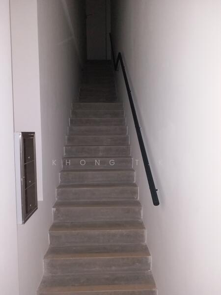 Kedai / Pejabat untuk Dijual di Kota Kemuning (Shah Alam) - Khong T.K - Staircase - PropertyGuru.com.my