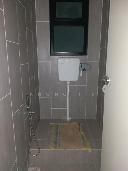 Kedai / Pejabat untuk Dijual di Kota Kemuning (Shah Alam) - Khong T.K - Upper Floor - PropertyGuru.com.my