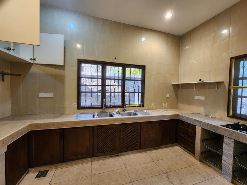 wet kitchen