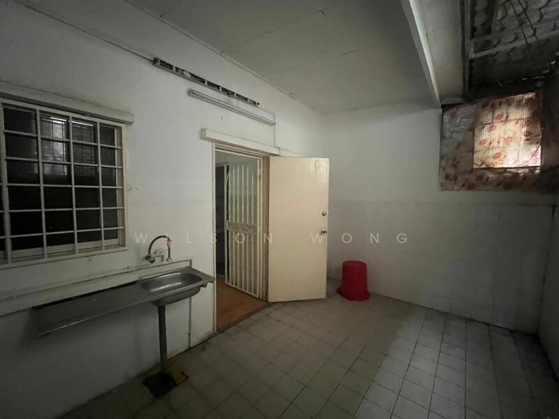 For Sale - sri menjalara kepong