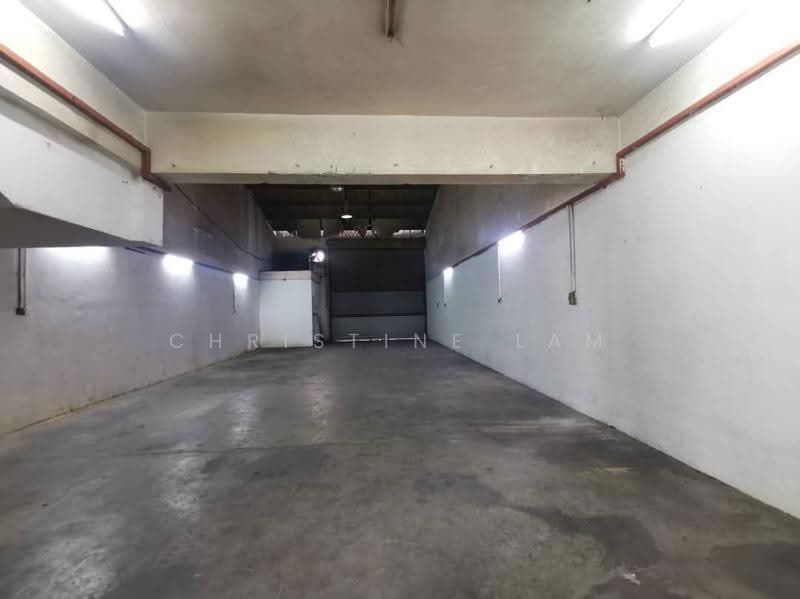 Factory for Sale in Kota Kemuning (Shah Alam) - Christine Lam - Corridor - PropertyGuru.com.my