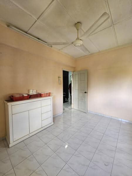 Rumah Flat untuk Disewa di Taman Sri Sentosa - Jacob Simmon - Interior - PropertyGuru.com.my