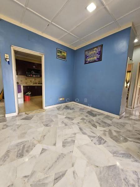 Rumah Flat untuk Disewa di Taman Sri Sentosa - Jacob Simmon - Kitchen - PropertyGuru.com.my