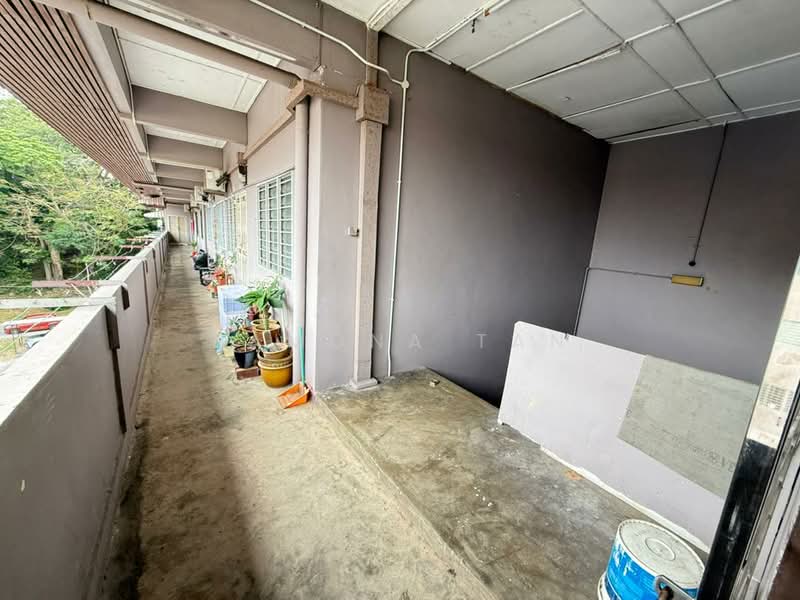 Flat for Sale at Rumah Pangsa Bukit Senjuang - Ramona Tan - Exterior - PropertyGuru.com.my