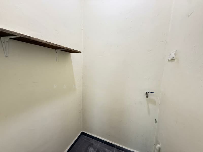 Flat for Sale at Rumah Pangsa Bukit Senjuang - Ramona Tan - Interior - PropertyGuru.com.my