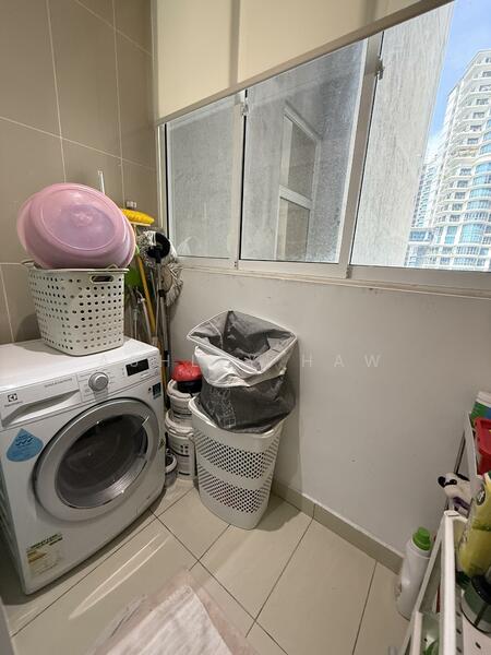 Condominium for Sale at Pavilion Hilltop - Ashley Haw - Bathroom - PropertyGuru.com.my