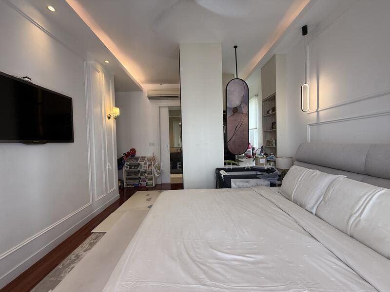 Condominium for Sale at Pavilion Hilltop - Ashley Haw - Bedroom - PropertyGuru.com.my