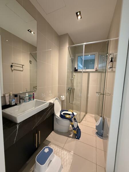 Condominium for Sale at Pavilion Hilltop - Ashley Haw - Bathroom - PropertyGuru.com.my