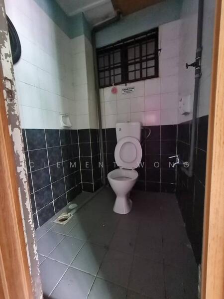 Subang Bestari Nova Seksyen U5/89 Pinggiran Subang untuk Untuk Dijual - RM 988,000, Mac 2026 - Bathroom - PropertyGuru.com.my