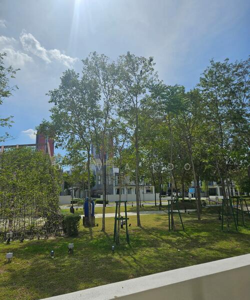 Green Park next to the house