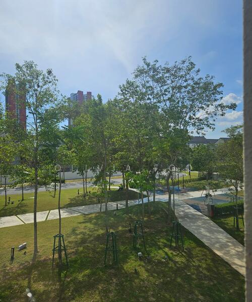 Green Park next to the house