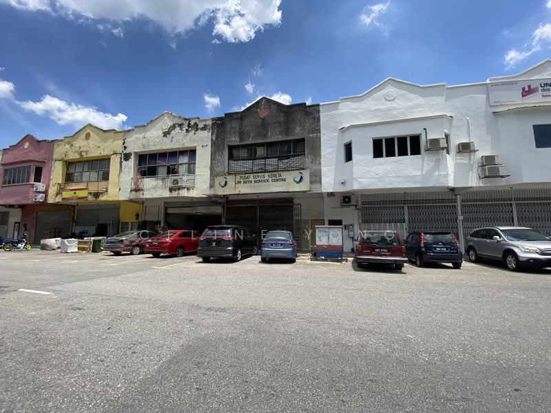 Factory for Sale in Taman Bukit Serdang (Seri Kembangan) - Celine Yong - Exterior - PropertyGuru.com.my