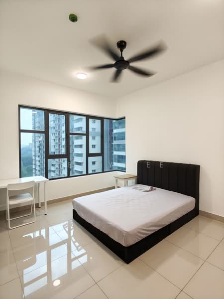 Kediaman Servis untuk Dijual di Twin Residences - Terry Yee - Bedroom - PropertyGuru.com.my
