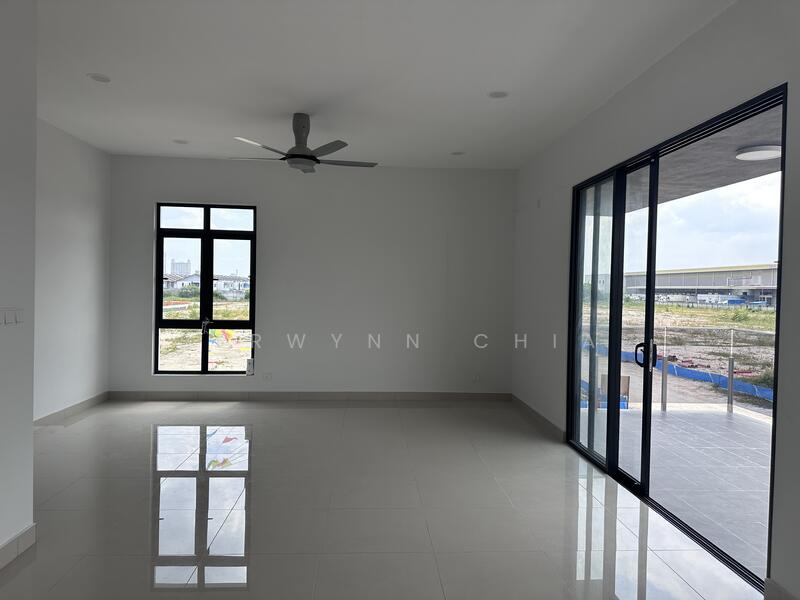 Semi-Detached House for Sale in Lakeside Residences (Puchong) - Berwynn Chia - Living Room - PropertyGuru.com.my