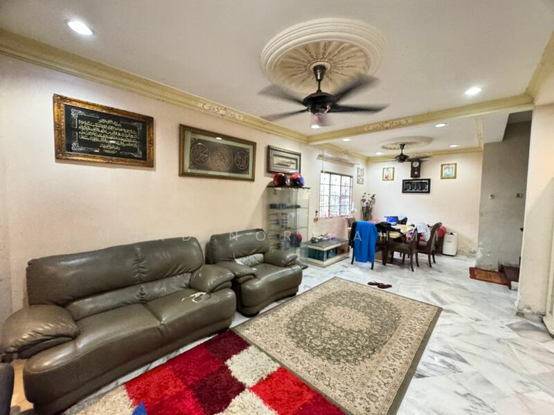 Untuk Dijual - Kampung Raja Uda