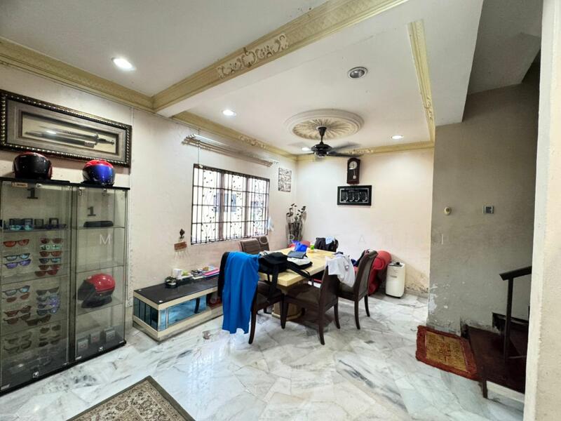 Untuk Dijual - Kampung Raja Uda