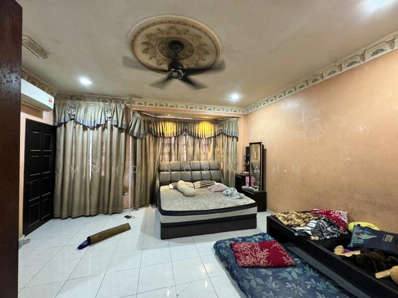 Untuk Dijual - Kampung Raja Uda