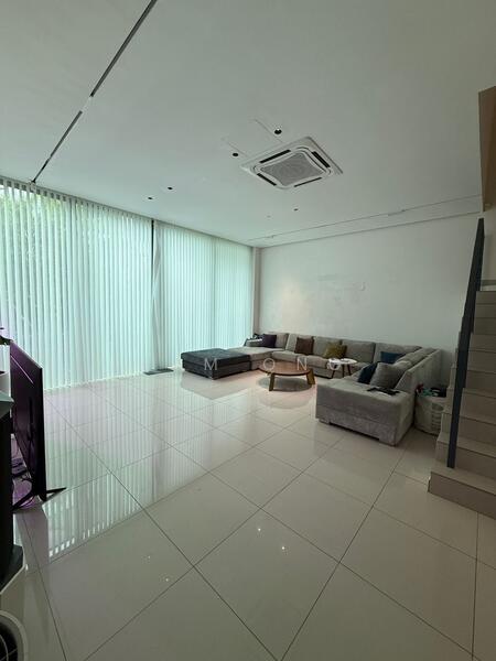 3-storey Terraced House for Sale in Bandar Nusaputra (Puchong) - Sam Ong - Living Room - PropertyGuru.com.my