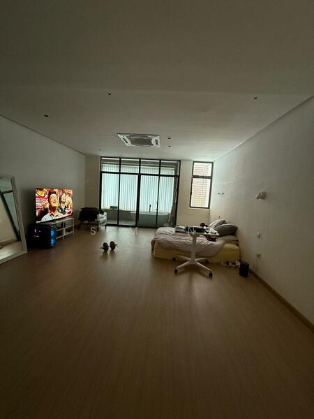 3-storey Terraced House for Sale in Bandar Nusaputra (Puchong) - Sam Ong - Bedroom - PropertyGuru.com.my