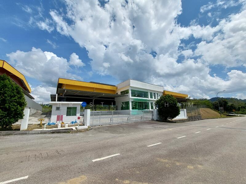 Detached Factory for Sale in Kampung Lukut (Kota Tinggi) - Christine Cham - Exterior - PropertyGuru.com.my