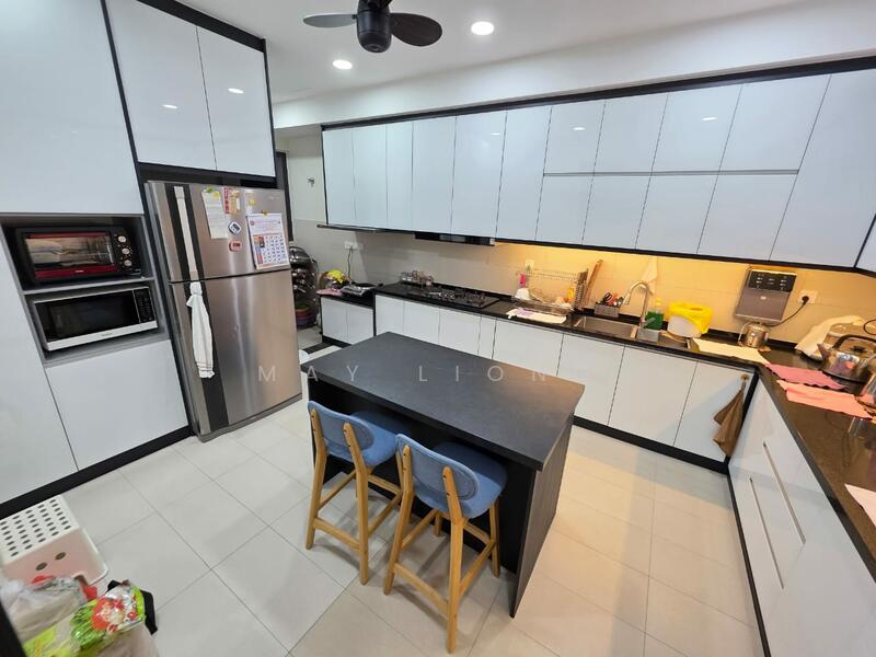 Semi-Detached House for Sale in Sungai Buloh (Selangor) - May Liong - Kitchen - PropertyGuru.com.my