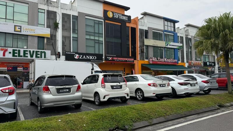 Untuk Dijual - Setia Tropika Setia Tropika Setia Tropika