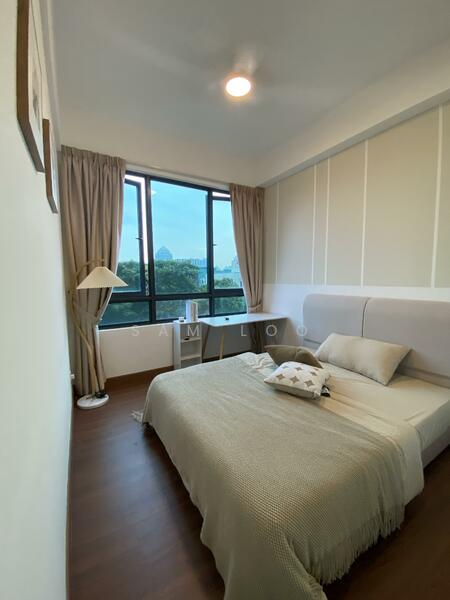 Medium Bedroom
