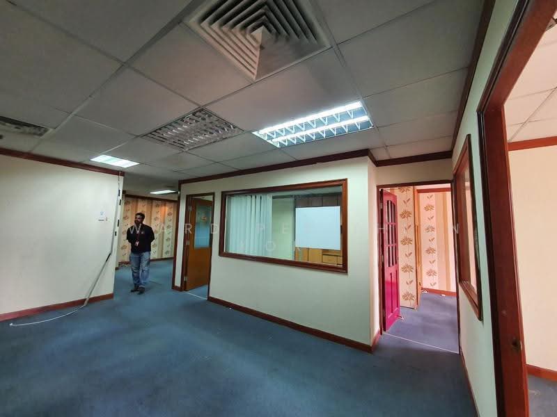 Office for Sale in Bangsar (Kuala Lumpur) - Edward Pek Thian Kor - Corridor - PropertyGuru.com.my