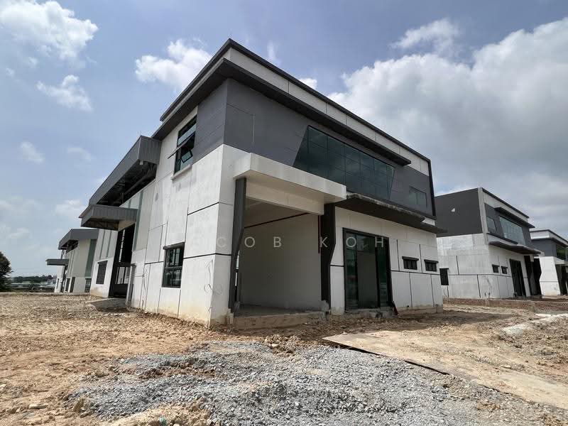 Detached Factory for Sale in Taman Pasir Putih (Pasir Gudang) - Jacob Koh - Exterior - PropertyGuru.com.my