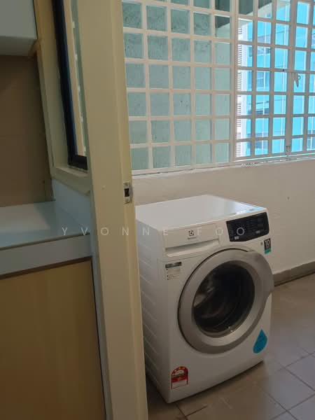 Kondominium untuk Disewa di Menara Bukit Ceylon - Yvonne Foo - Bathroom - PropertyGuru.com.my