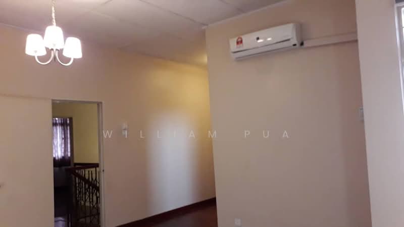 2-storey Terraced House for Sale in Kota Kemuning (Shah Alam) - William Pua - Corridor - PropertyGuru.com.my