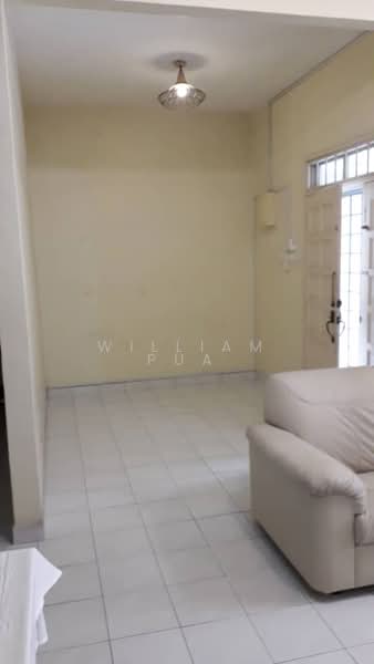 2-storey Terraced House for Sale in Kota Kemuning (Shah Alam) - William Pua - Living Room - PropertyGuru.com.my