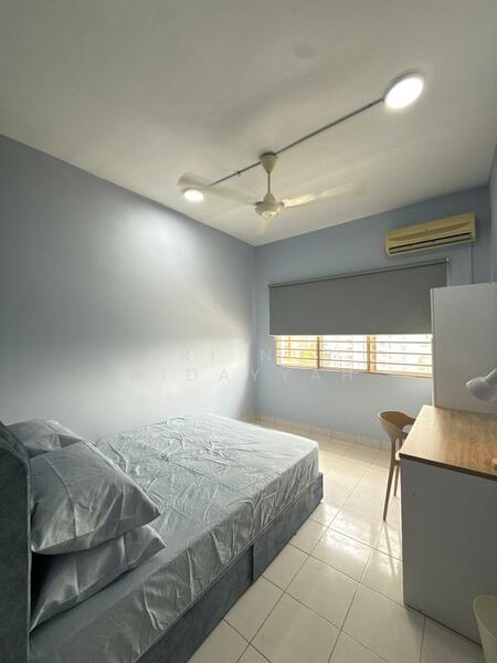 Medium Bedroom 3