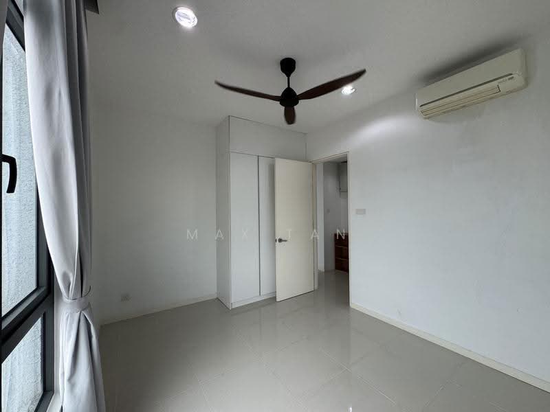 Service Residence for Sale at Tropicana Avenue - Max Tan - Bedroom - PropertyGuru.com.my