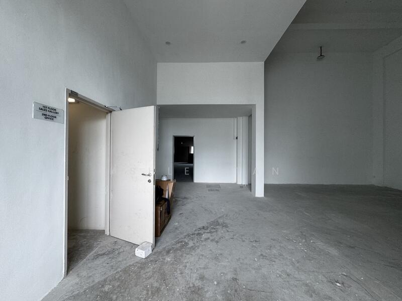 Factory for Rent in Batu Kawan (Penang) - Ashley Tan - Entrance - PropertyGuru.com.my