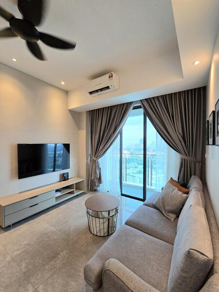 Kediaman Servis untuk Disewa di Ooak Serviced Apartments @ Kiara 163 - John Lam - Living Room - PropertyGuru.com.my