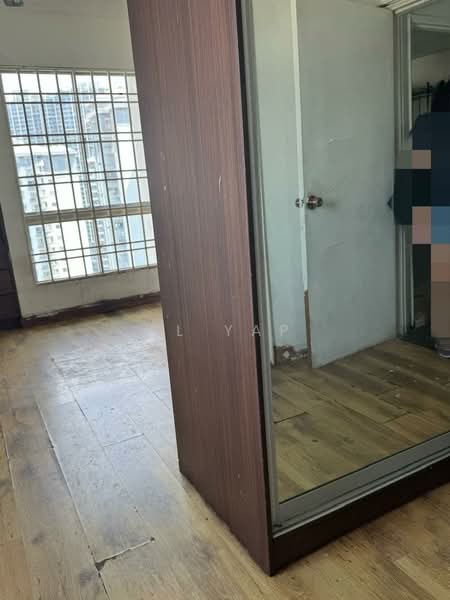Kondominium untuk Dijual di Amadesa Resort Condominium - SL Yap - Interior - PropertyGuru.com.my