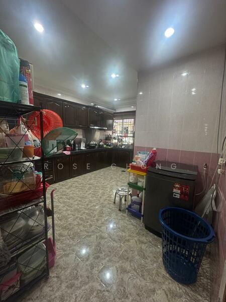 Terraced House for Sale in Seksyen 32, Kemuning Green Ville (Shah Alam) - Rose Chong - Kitchen - PropertyGuru.com.my