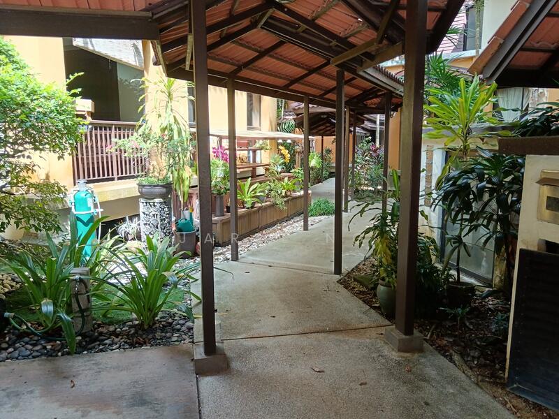 Corridor