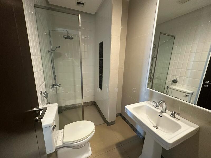 Kondominium untuk Dijual di Quayside Seafront Resort Condominiums - Wei Chin Ooi - Bathroom - PropertyGuru.com.my