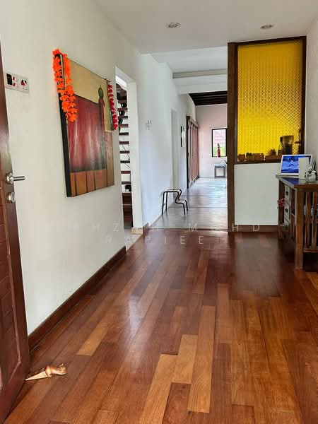 Rumah Banglo untuk Dijual di Tanjung Gemok (Port Dickson) - Mahzah Mohd Rapiee - Corridor - PropertyGuru.com.my