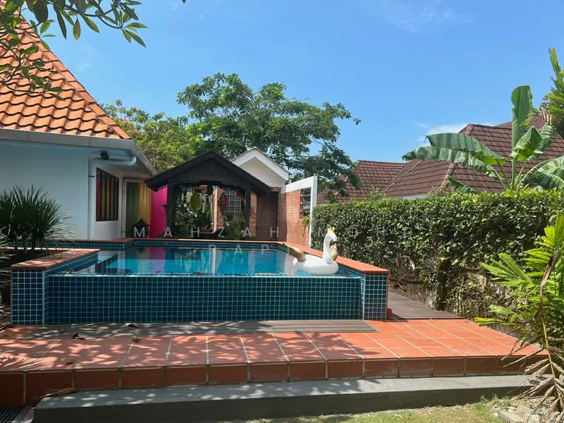Bungalow for Sale in Tanjung Gemok (Port Dickson) - Mahzah Mohd Rapiee - Exterior - PropertyGuru.com.my