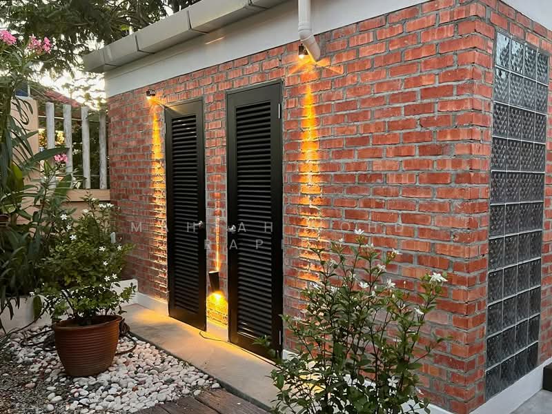 Bungalow for Sale in Tanjung Gemok (Port Dickson) - Mahzah Mohd Rapiee - Exterior - PropertyGuru.com.my