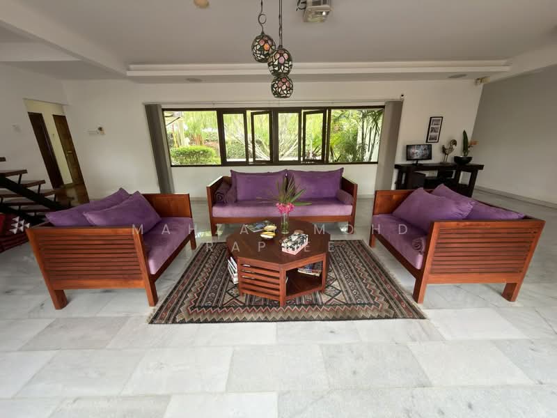 Rumah Banglo untuk Dijual di Tanjung Gemok (Port Dickson) - Mahzah Mohd Rapiee - Living Room - PropertyGuru.com.my