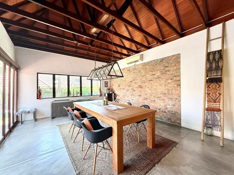 Bungalow for Sale in Tanjung Gemok (Port Dickson) - Mahzah Mohd Rapiee - Dining Room - PropertyGuru.com.my