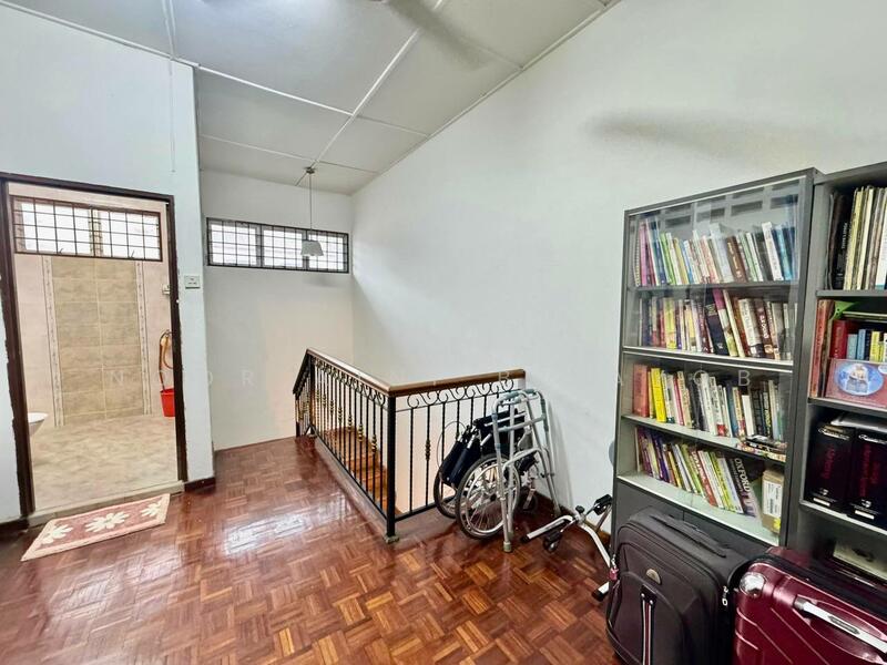 Untuk Dijual - Taman Lucky Garden Bangsar 2 Storey Terrace House FULL RENO